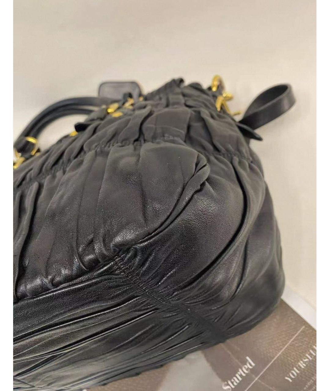 PRADA Черная кожаная сумка с короткими ручками, фото 8