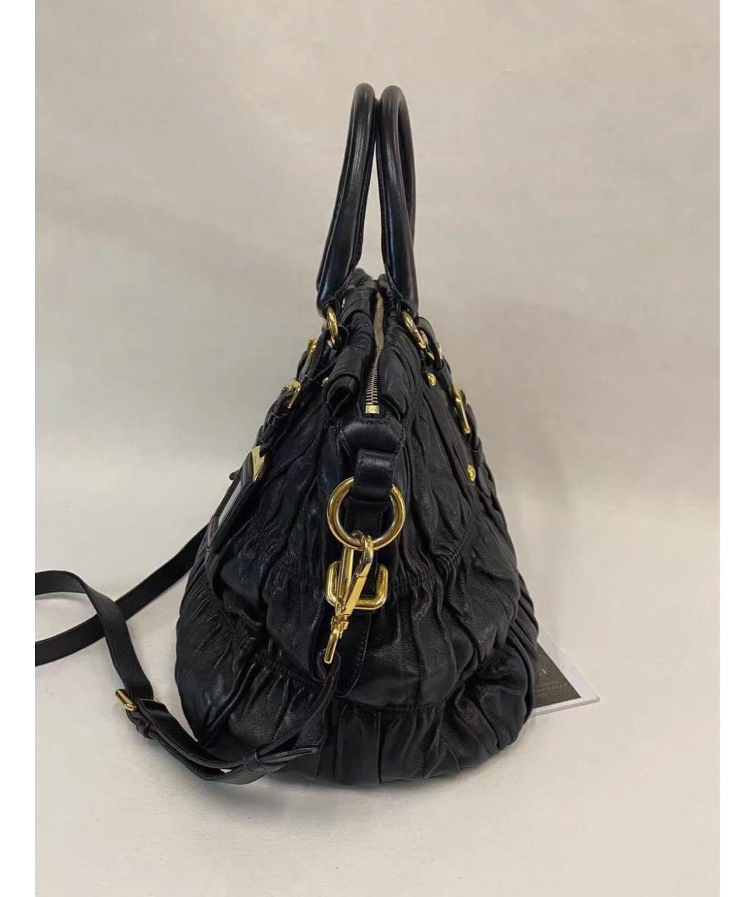 PRADA Черная кожаная сумка с короткими ручками, фото 5