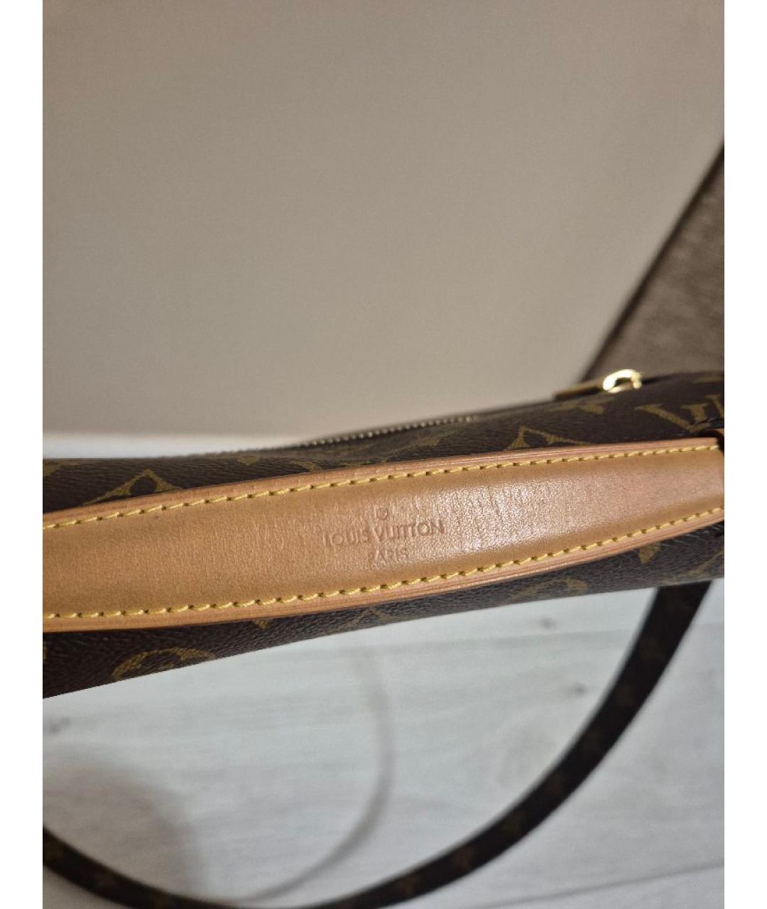 LOUIS VUITTON Коричневая сумка через плечо из искусственной кожи, фото 6