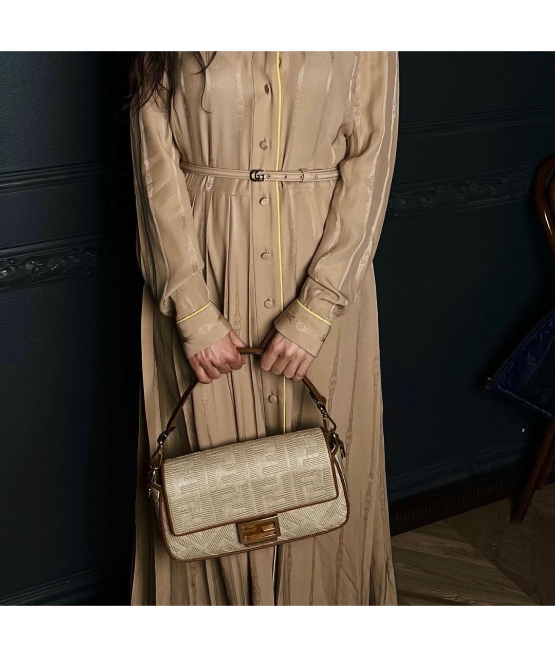 FENDI Бежевая жаккардовая сумка с короткими ручками, фото 7