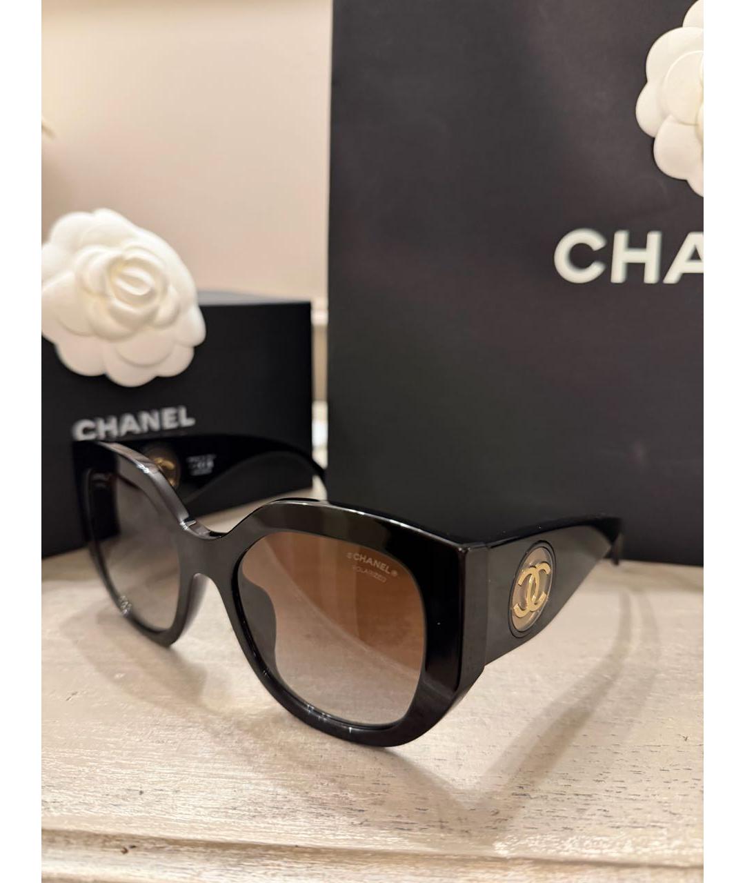 CHANEL Черные пластиковые солнцезащитные очки, фото 2
