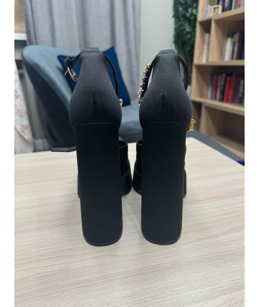 VERSACE Черные текстильные туфли, фото 4