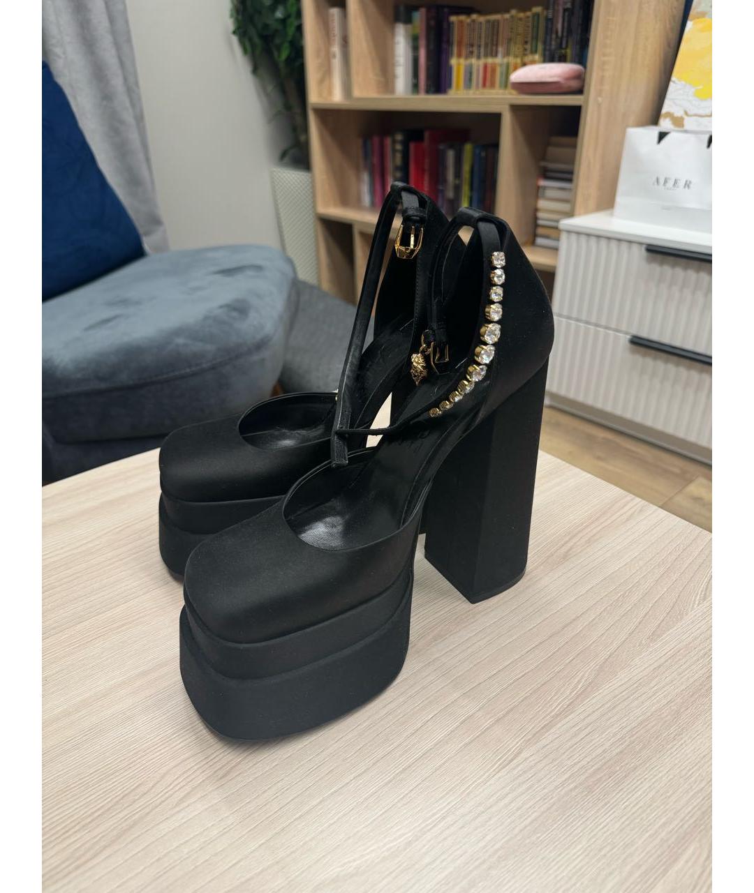 VERSACE Черные текстильные туфли, фото 6