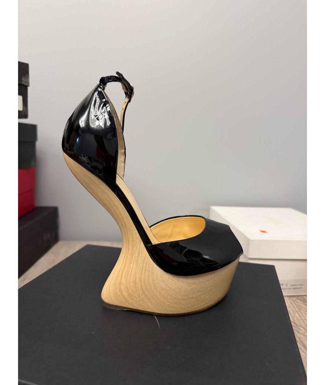 GIUSEPPE ZANOTTI DESIGN Черные босоножки из лакированной кожи, фото 6