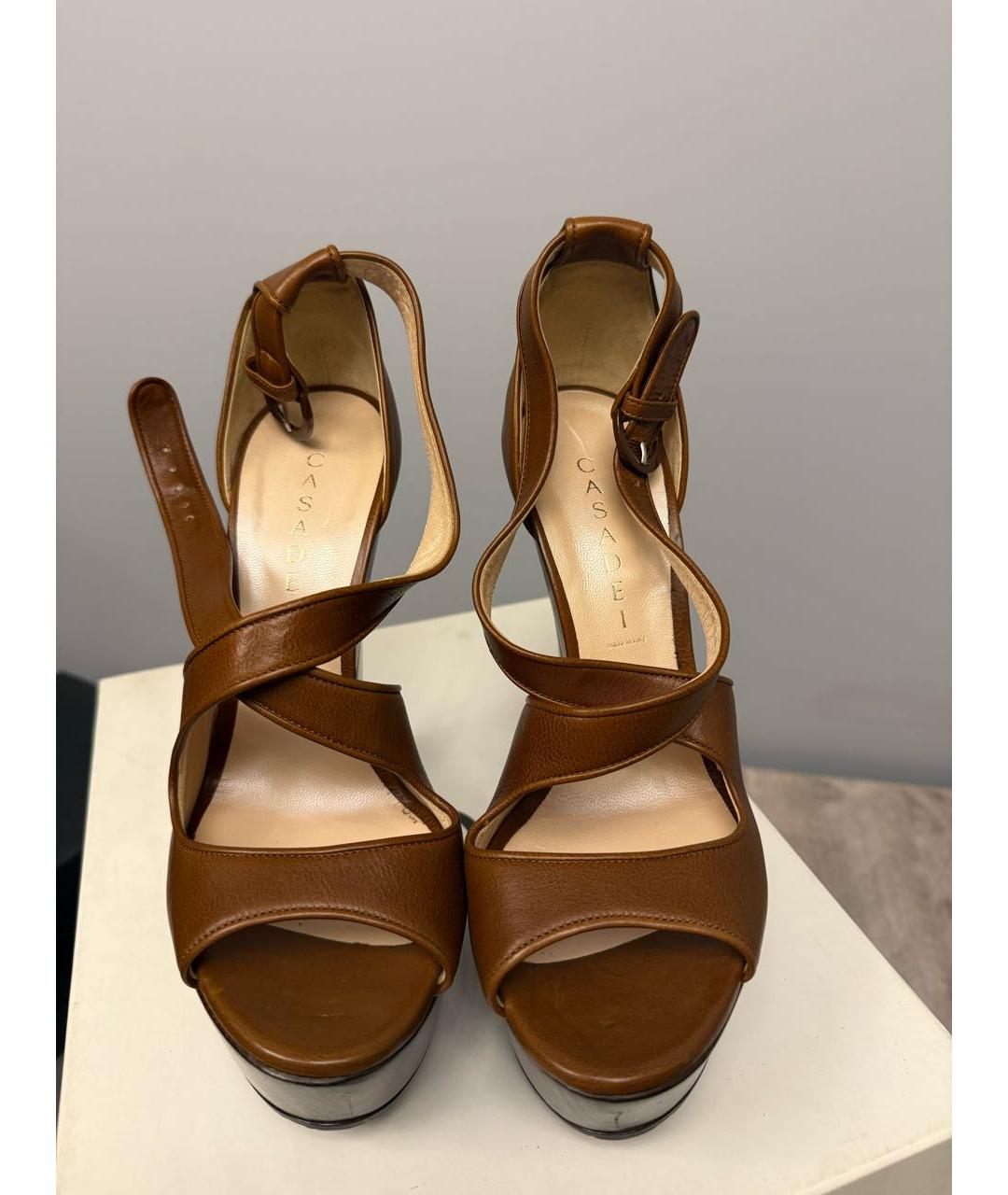 CASADEI Коричневые кожаные босоножки, фото 2