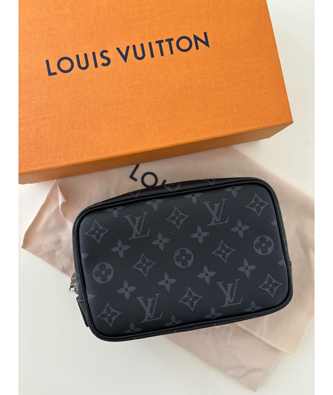 LOUIS VUITTON Черная косметичка, фото 8