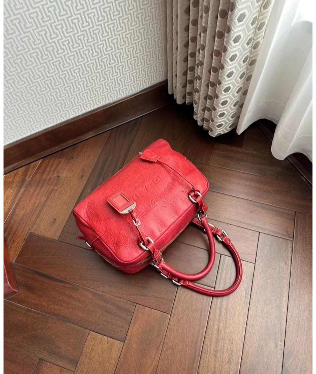 PRADA Коралловая кожаная сумка с короткими ручками, фото 8