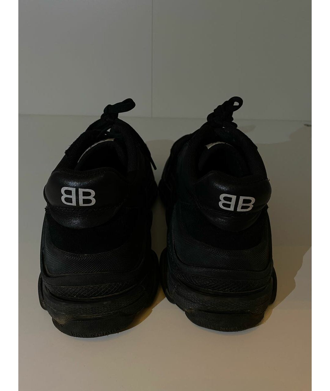 BALENCIAGA Черные кожаные кроссовки, фото 3