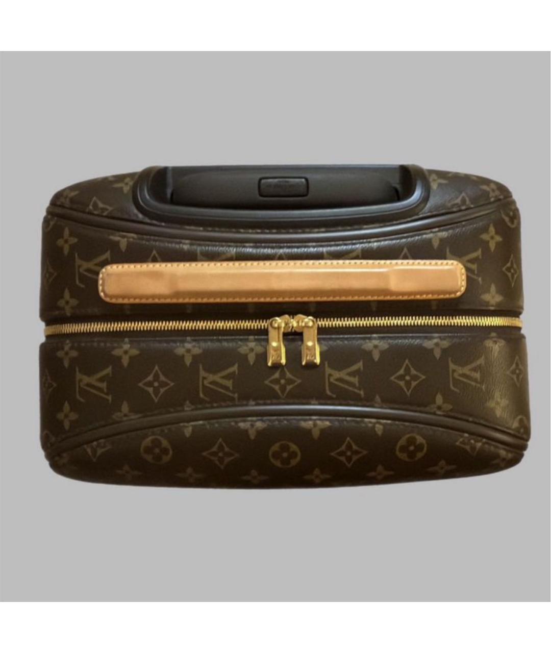 LOUIS VUITTON Коричневый кожаный чемодан, фото 4