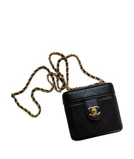 CHANEL Сумка через плечо