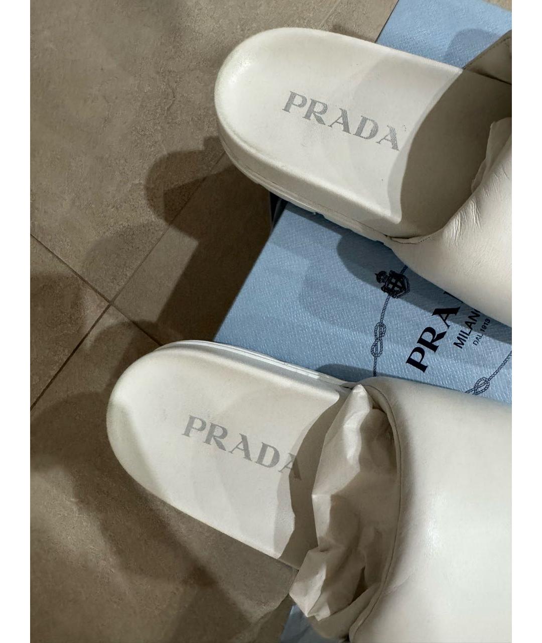 PRADA Белые кожаные шлепанцы, фото 2
