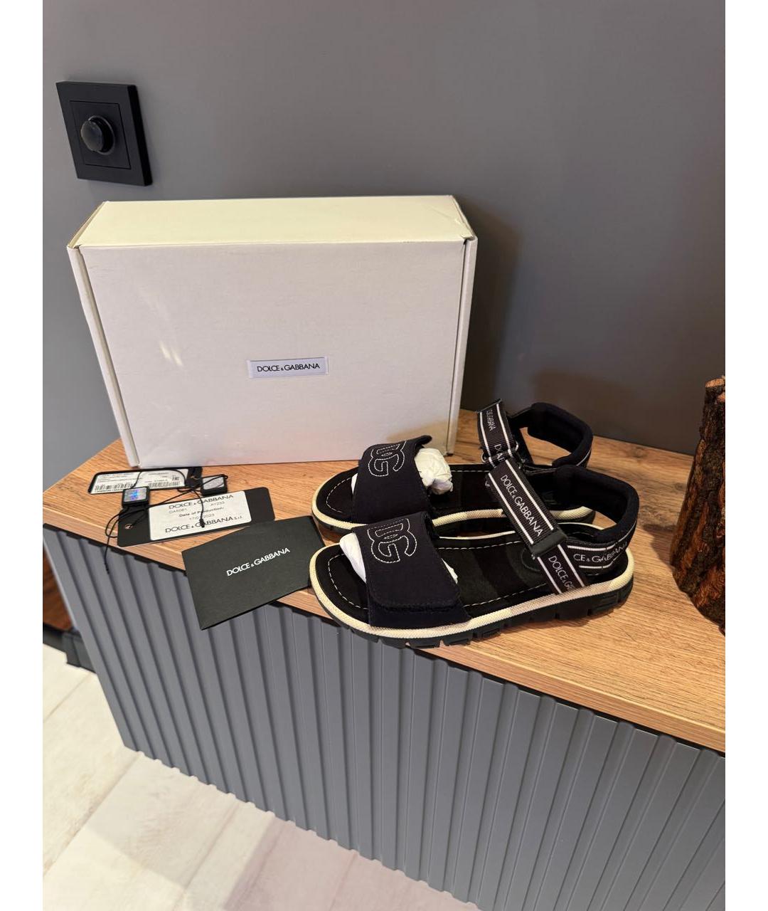 DOLCE & GABBANA KIDS Черные текстильные сандалии и шлепанцы, фото 5