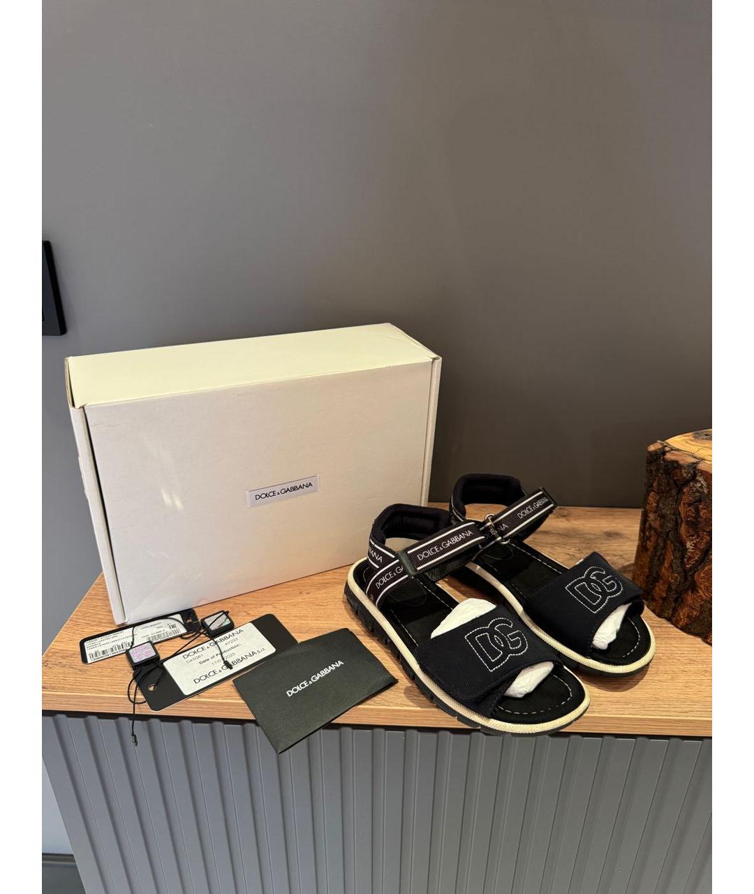 DOLCE & GABBANA KIDS Черные текстильные сандалии и шлепанцы, фото 2