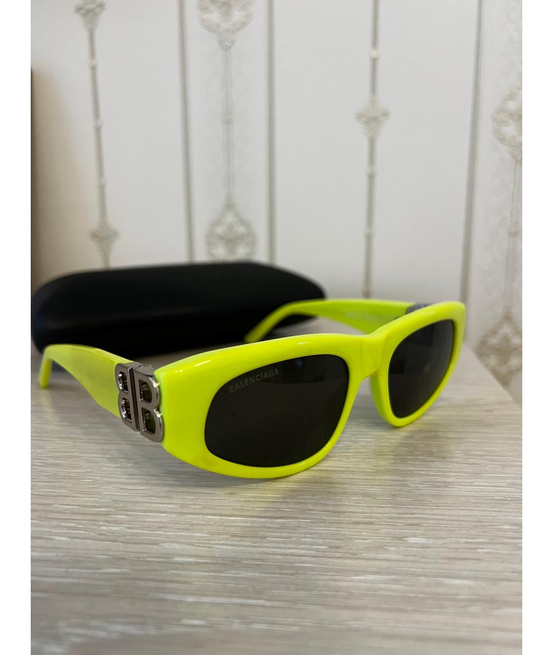 BALENCIAGA Желтые пластиковые солнцезащитные очки, фото 6