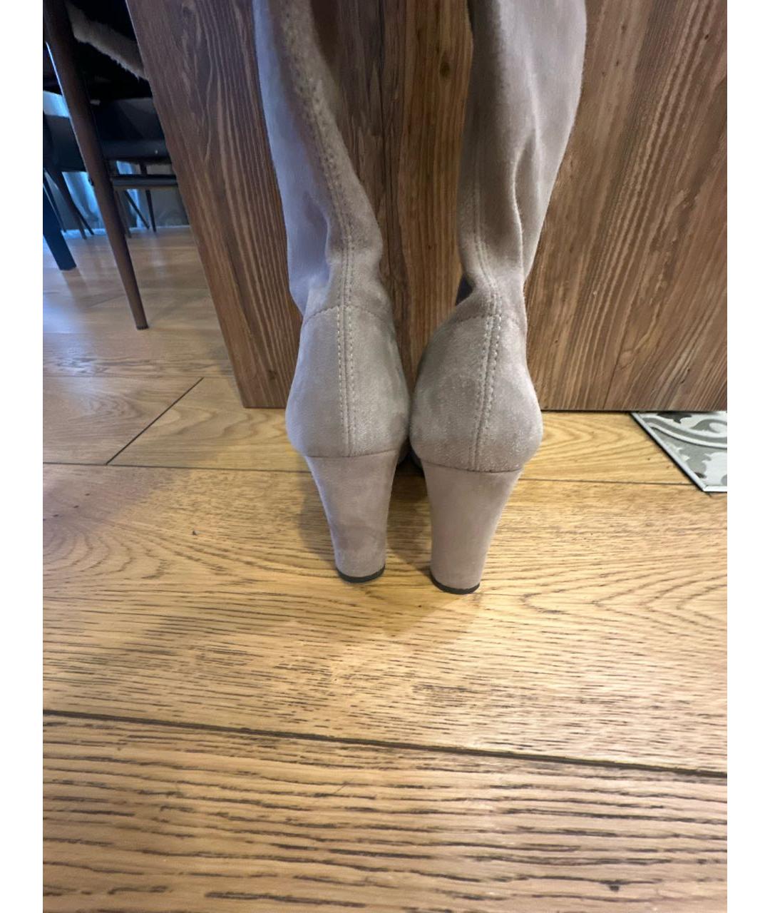 STUART WEITZMAN Серые замшевые ботфорты, фото 4