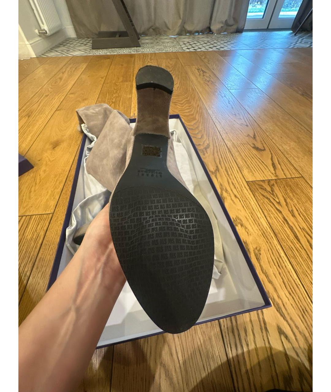 STUART WEITZMAN Серые замшевые ботфорты, фото 6