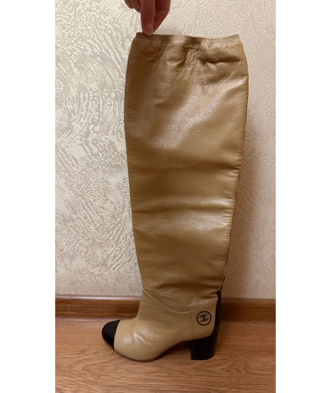 CHANEL Бежевые кожаные сапоги, фото 6