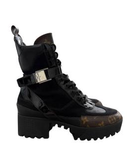 LOUIS VUITTON Ботинки