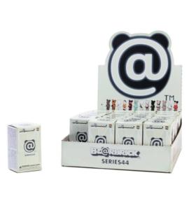 BEARBRICK Скульптура