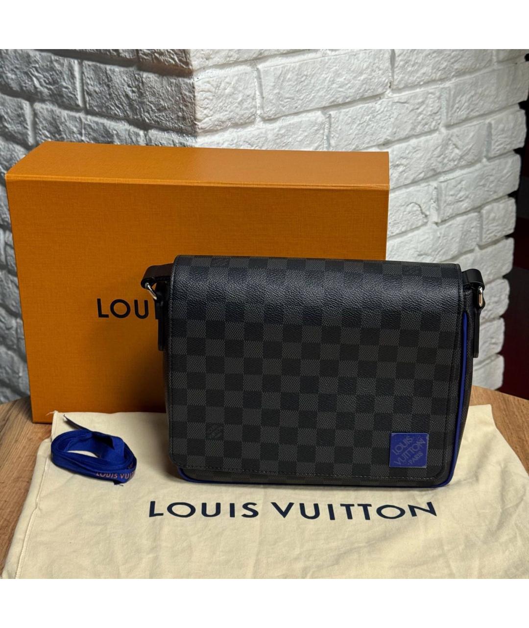 LOUIS VUITTON Антрацитовая сумка на плечо, фото 4