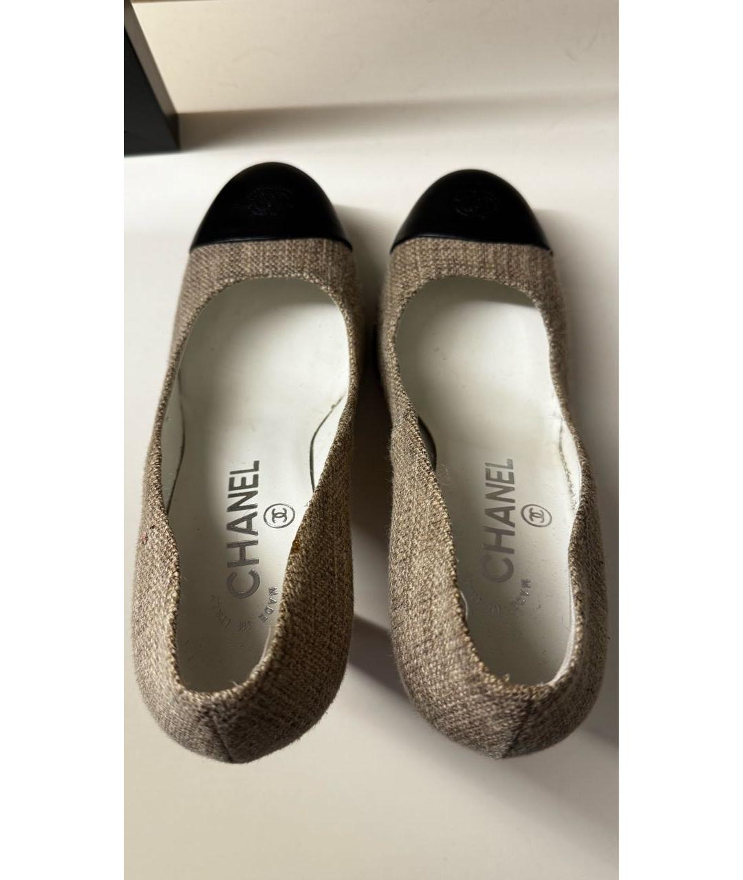 CHANEL Бежевые текстильные туфли, фото 3
