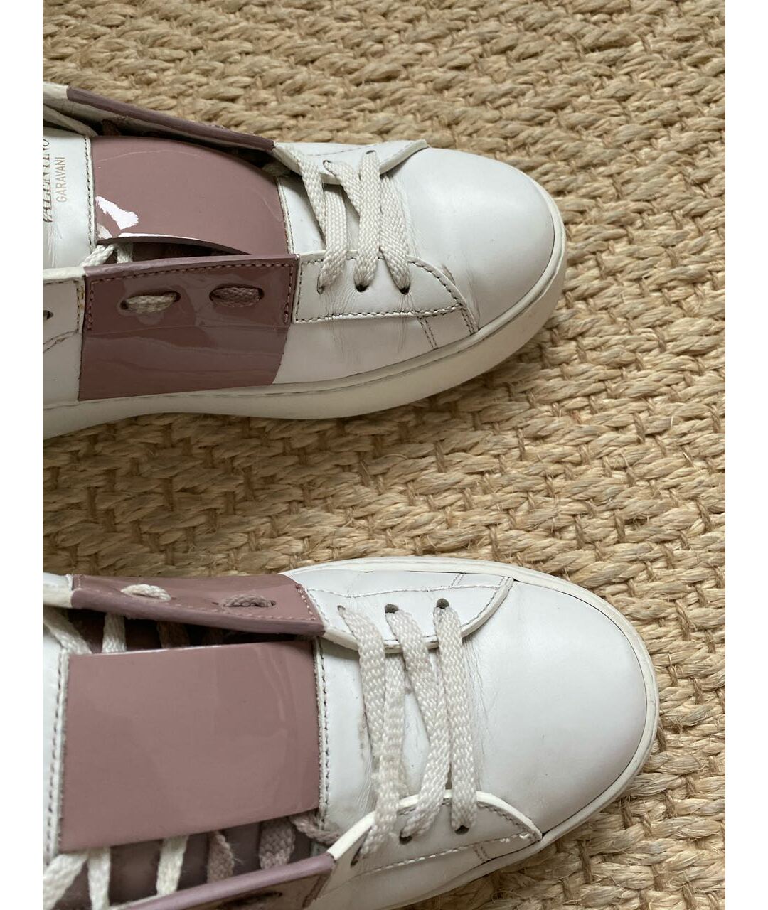 Valentino open hot sale sneaker gold