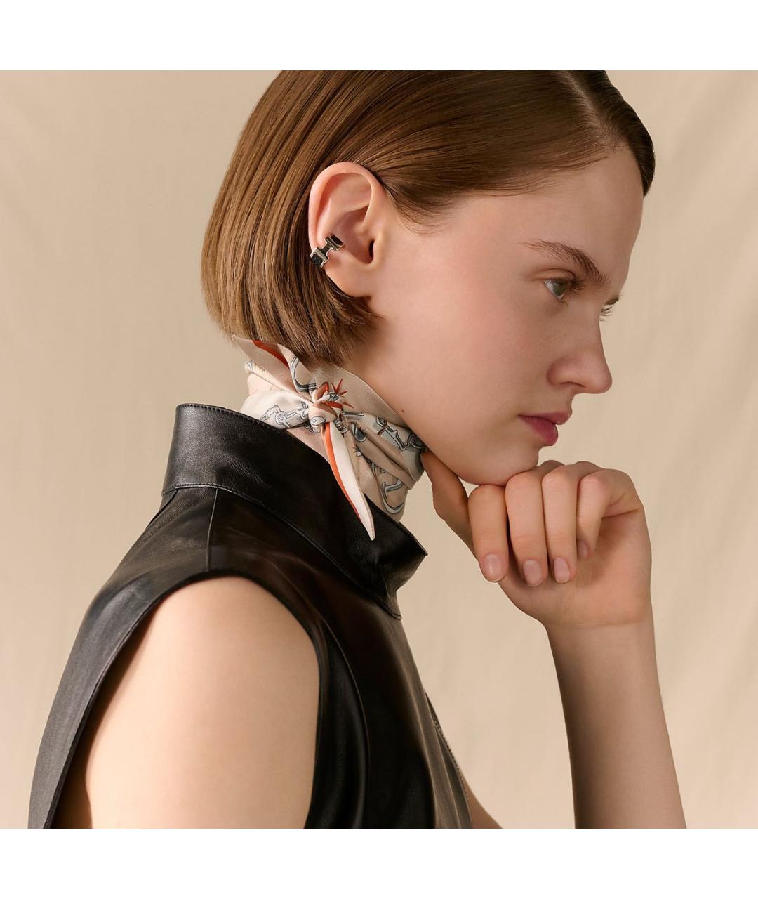 HERMES Бежевый шелковый платок, фото 6