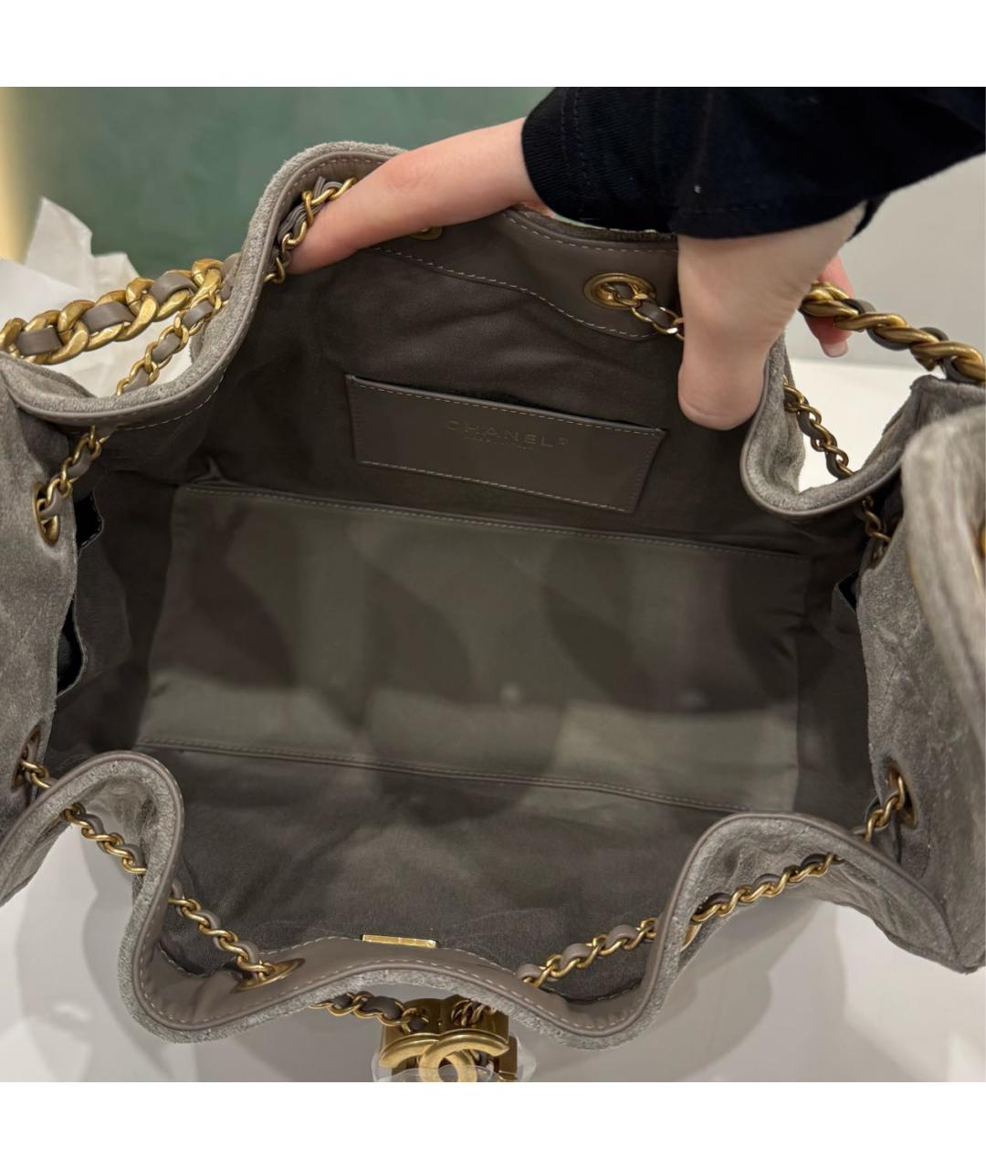 CHANEL Серая замшевая сумка тоут, фото 5