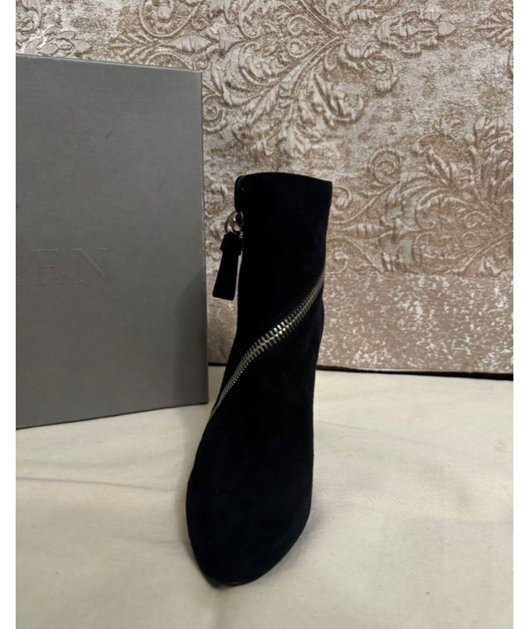 ALEXANDER MCQUEEN Черные замшевые ботильоны, фото 2
