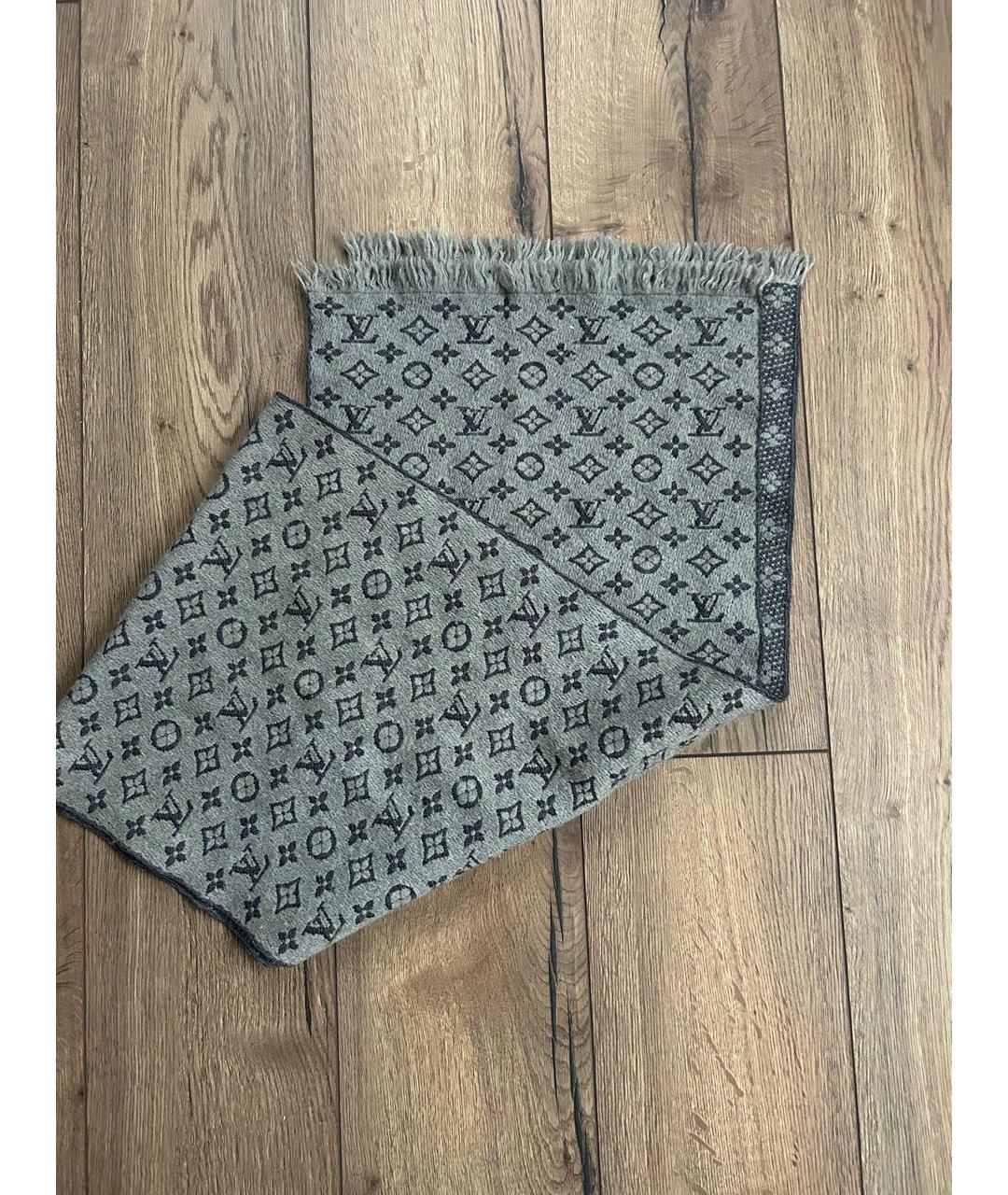LOUIS VUITTON Серый шерстяной шарф, фото 2
