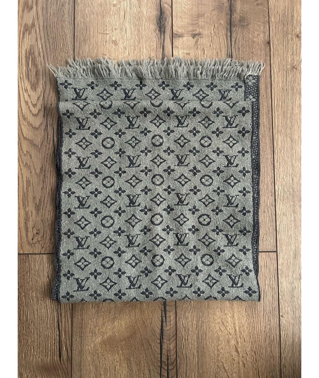 LOUIS VUITTON Серый шерстяной шарф, фото 5
