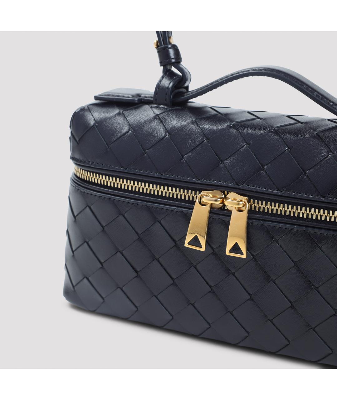 BOTTEGA VENETA Черная кожаная сумка с короткими ручками, фото 3