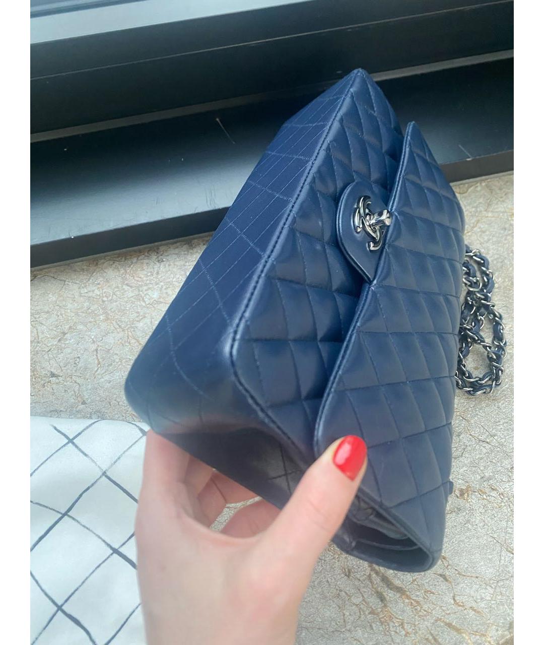 CHANEL Темно-синяя кожаная сумка через плечо, фото 6
