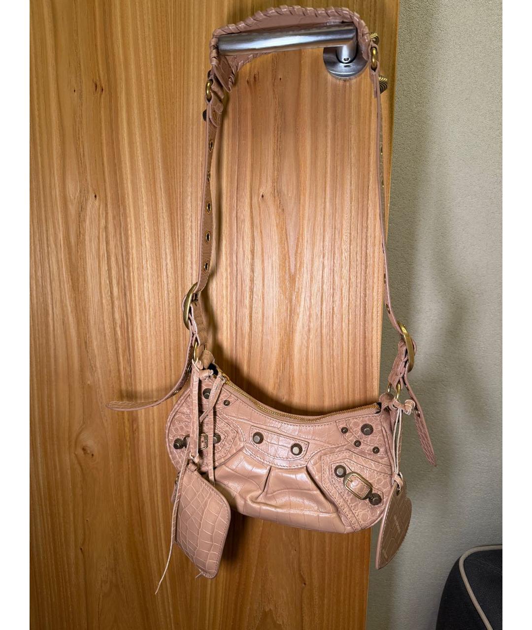 BALENCIAGA Коралловая кожаная сумка через плечо, фото 4