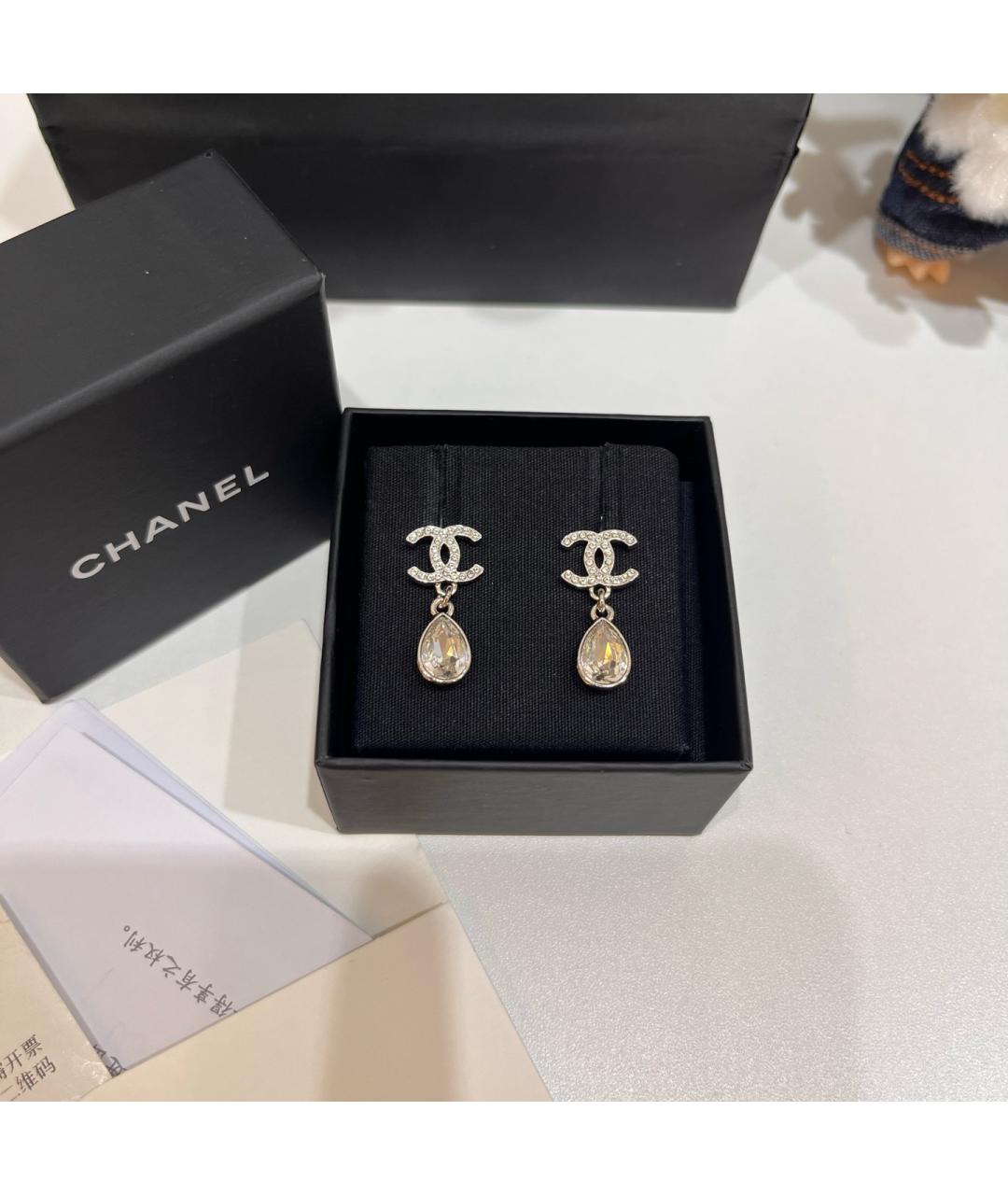 CHANEL Золотые металлические серьги, фото 3