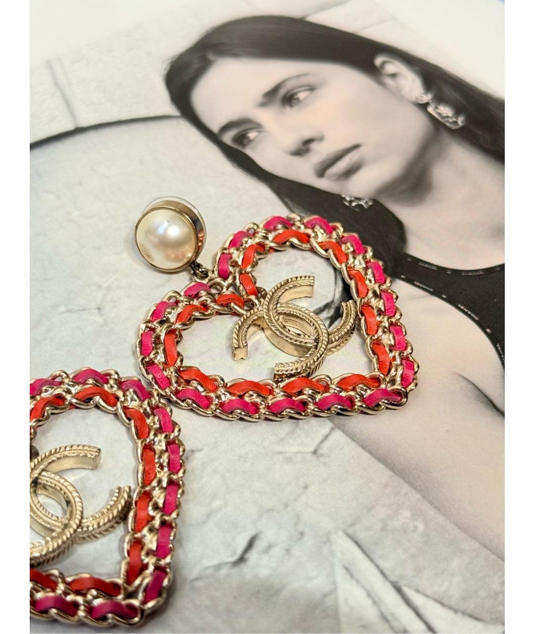 CHANEL Красные металлические серьги, фото 2