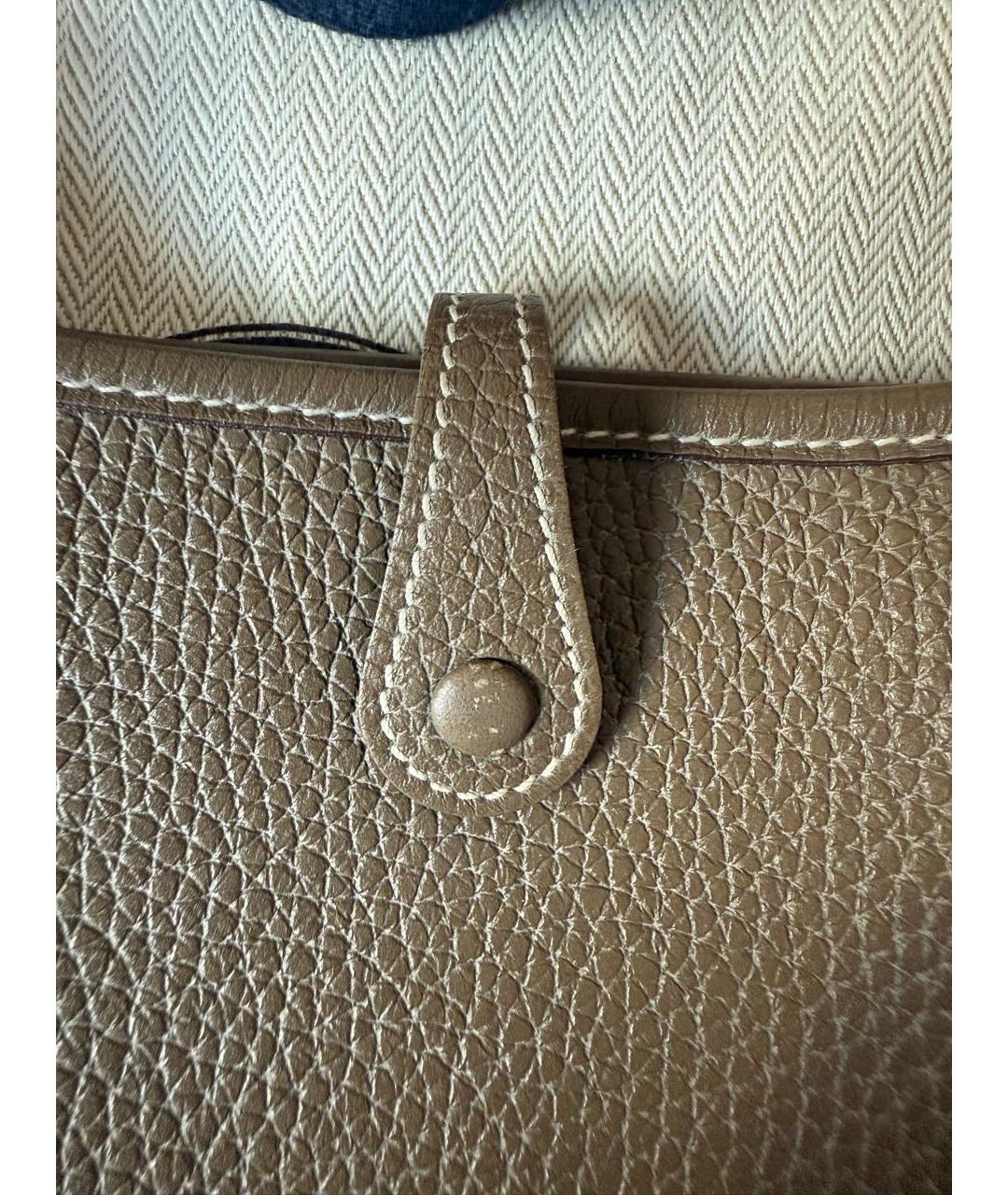 HERMES Бежевая кожаная сумка через плечо, фото 5