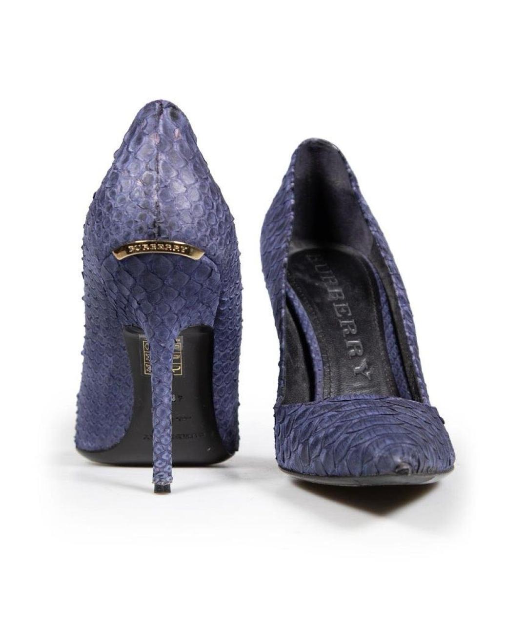 BURBERRY Темно-синие туфли из экзотической кожи, фото 2