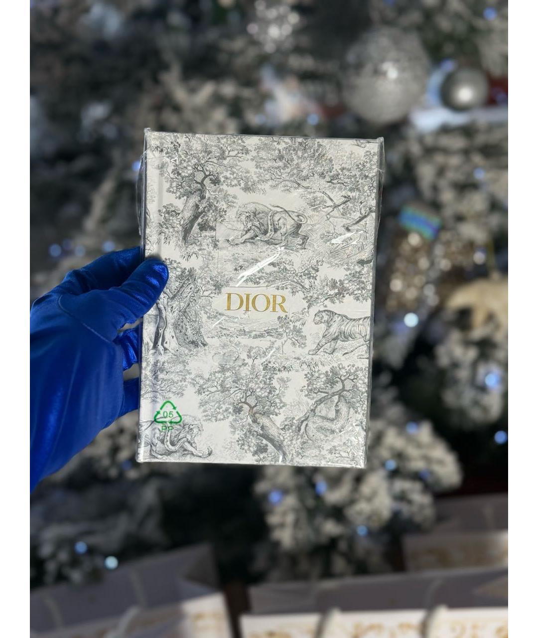 CHRISTIAN DIOR Книга, фото 6