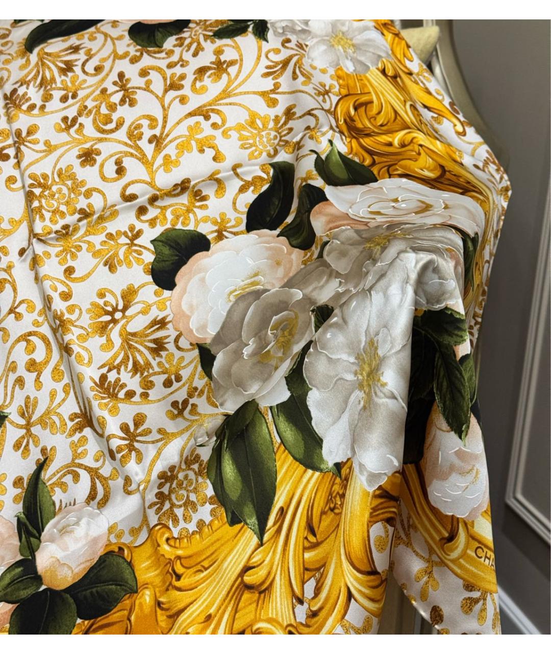 CHANEL Бежевый шелковый платок, фото 2