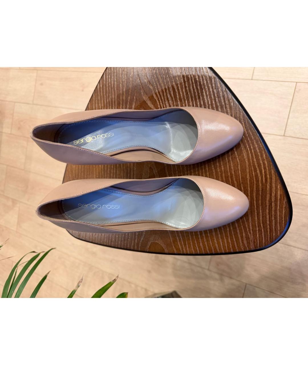 SERGIO ROSSI Бежевые кожаные туфли, фото 3