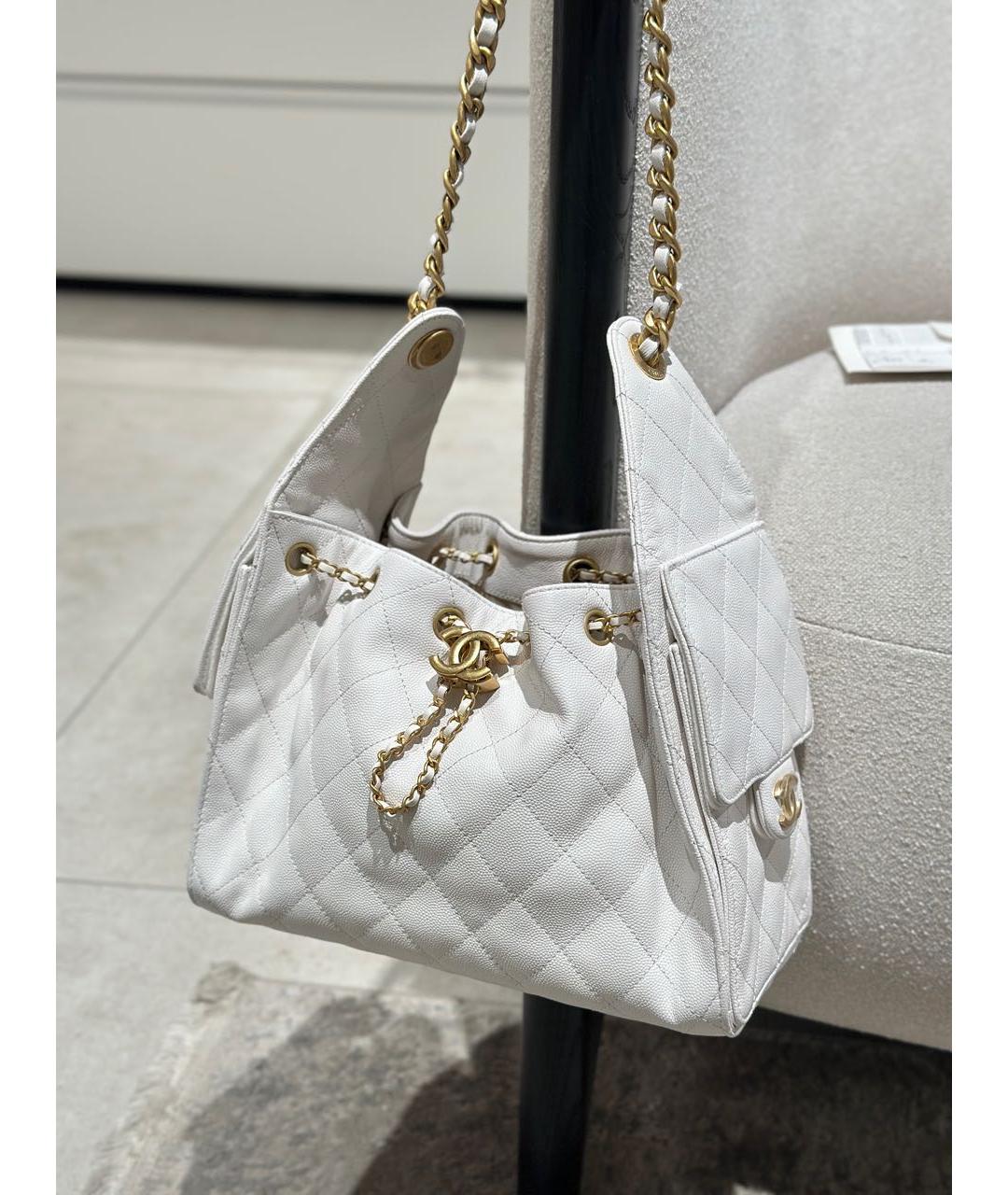 CHANEL Белая кожаная сумка тоут, фото 2