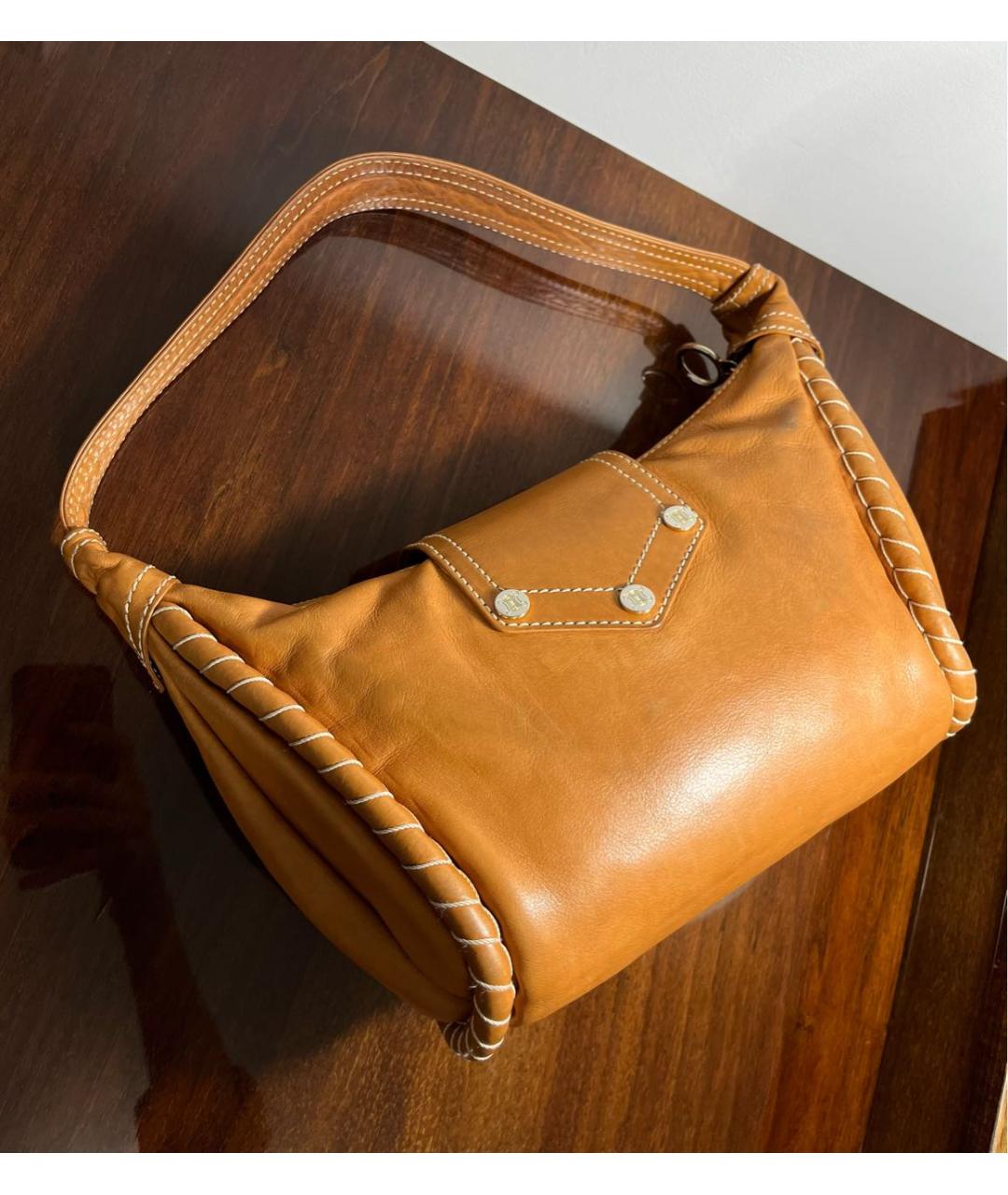 CELINE Коричневая кожаная сумка с короткими ручками, фото 3