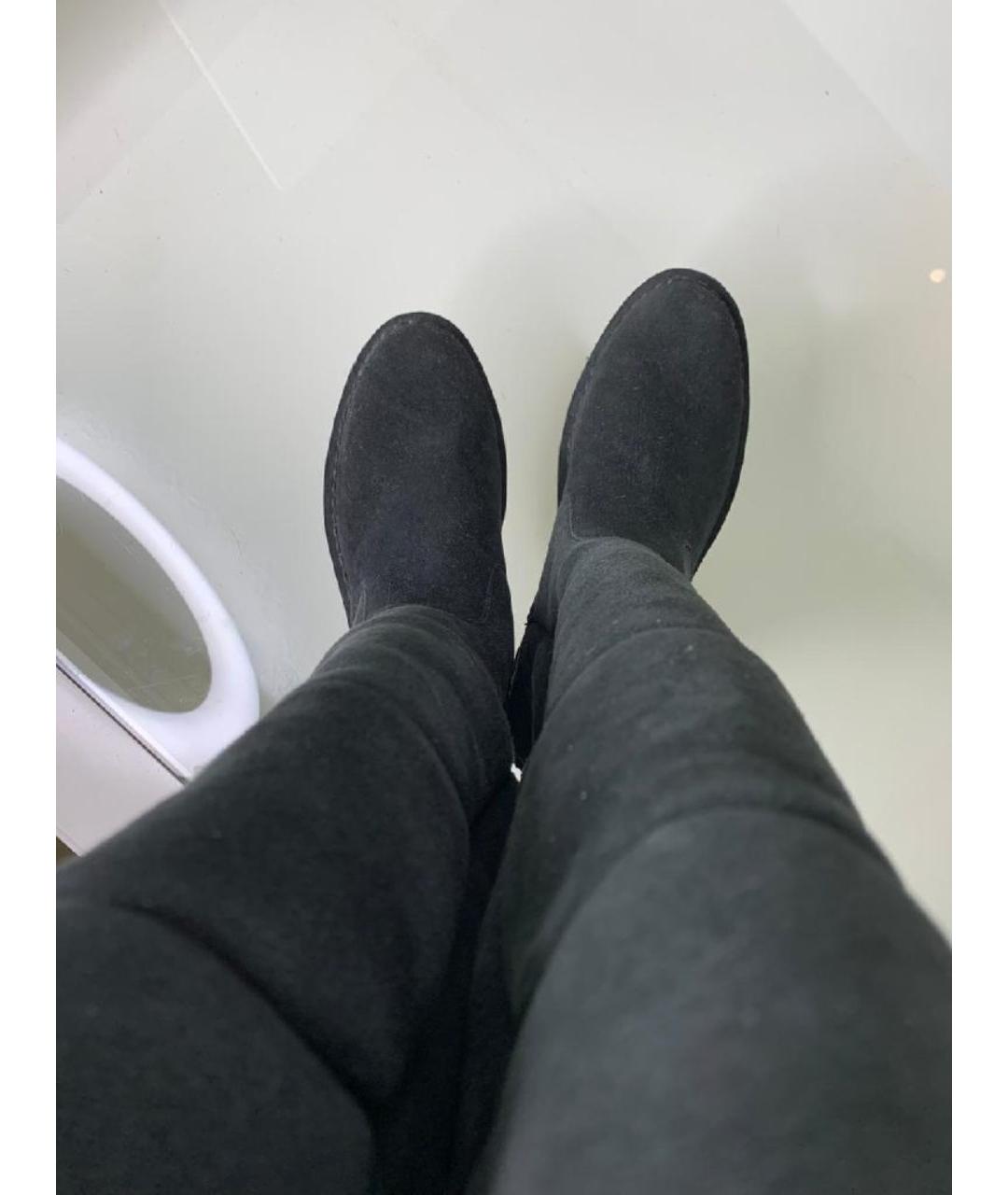 UGG AUSTRALIA Черные замшевые сапоги, фото 3