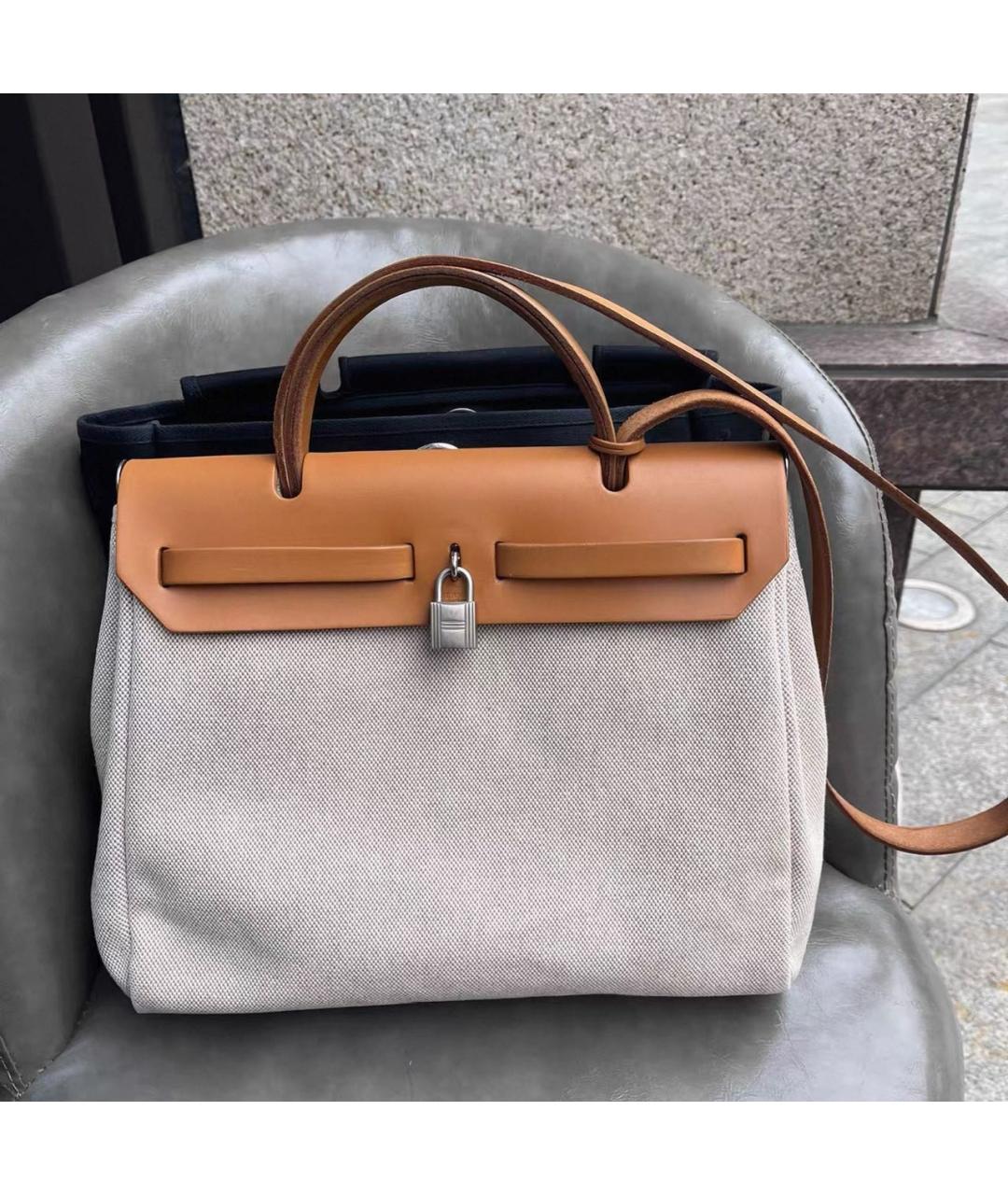 HERMES Бежевая кожаная сумка с короткими ручками, фото 2