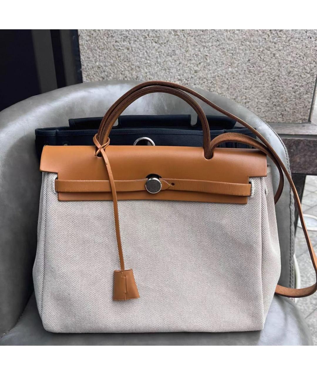 HERMES Бежевая кожаная сумка с короткими ручками, фото 9