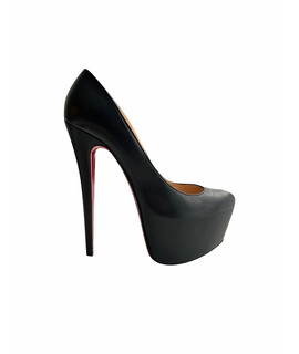 

Туфли CHRISTIAN LOUBOUTIN