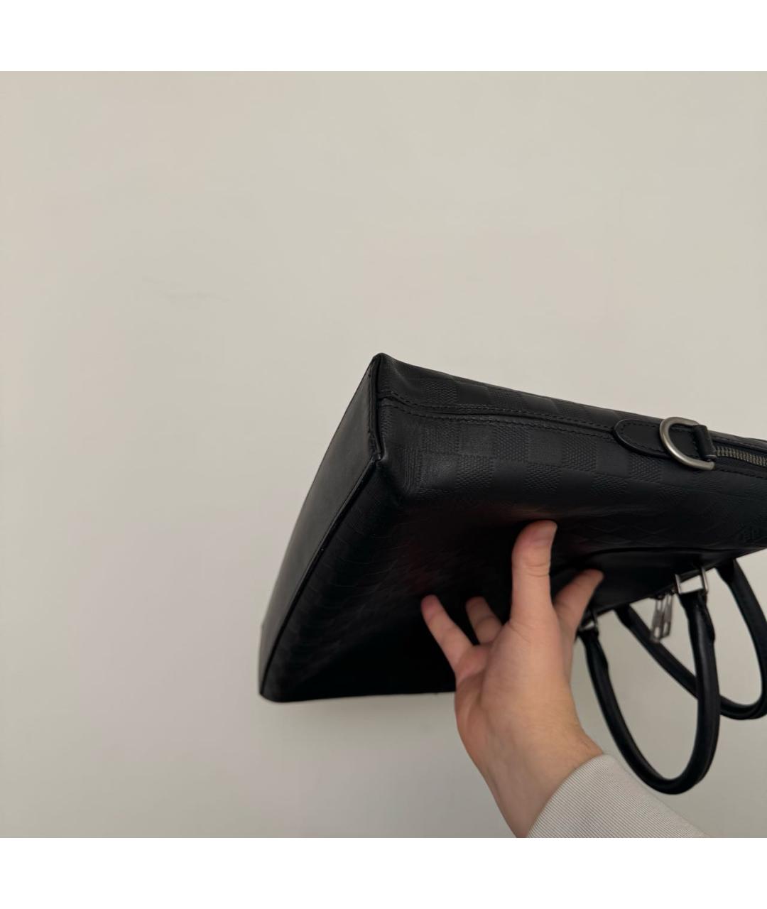 LOUIS VUITTON Черная кожаная сумка тоут, фото 4