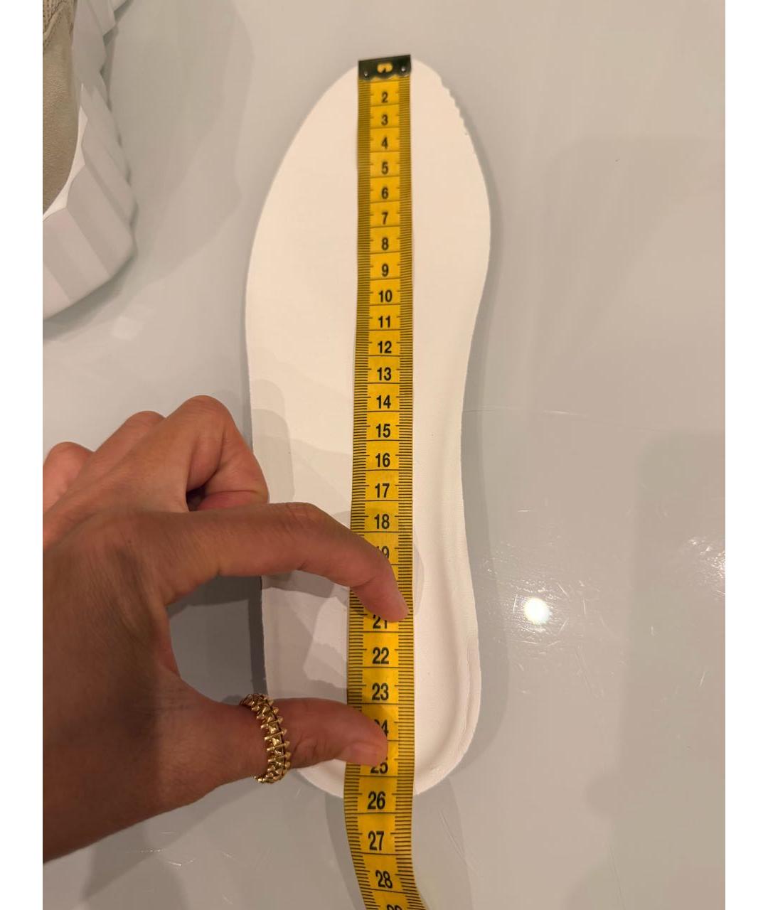 HERMES Бежевые текстильные кроссовки, фото 3