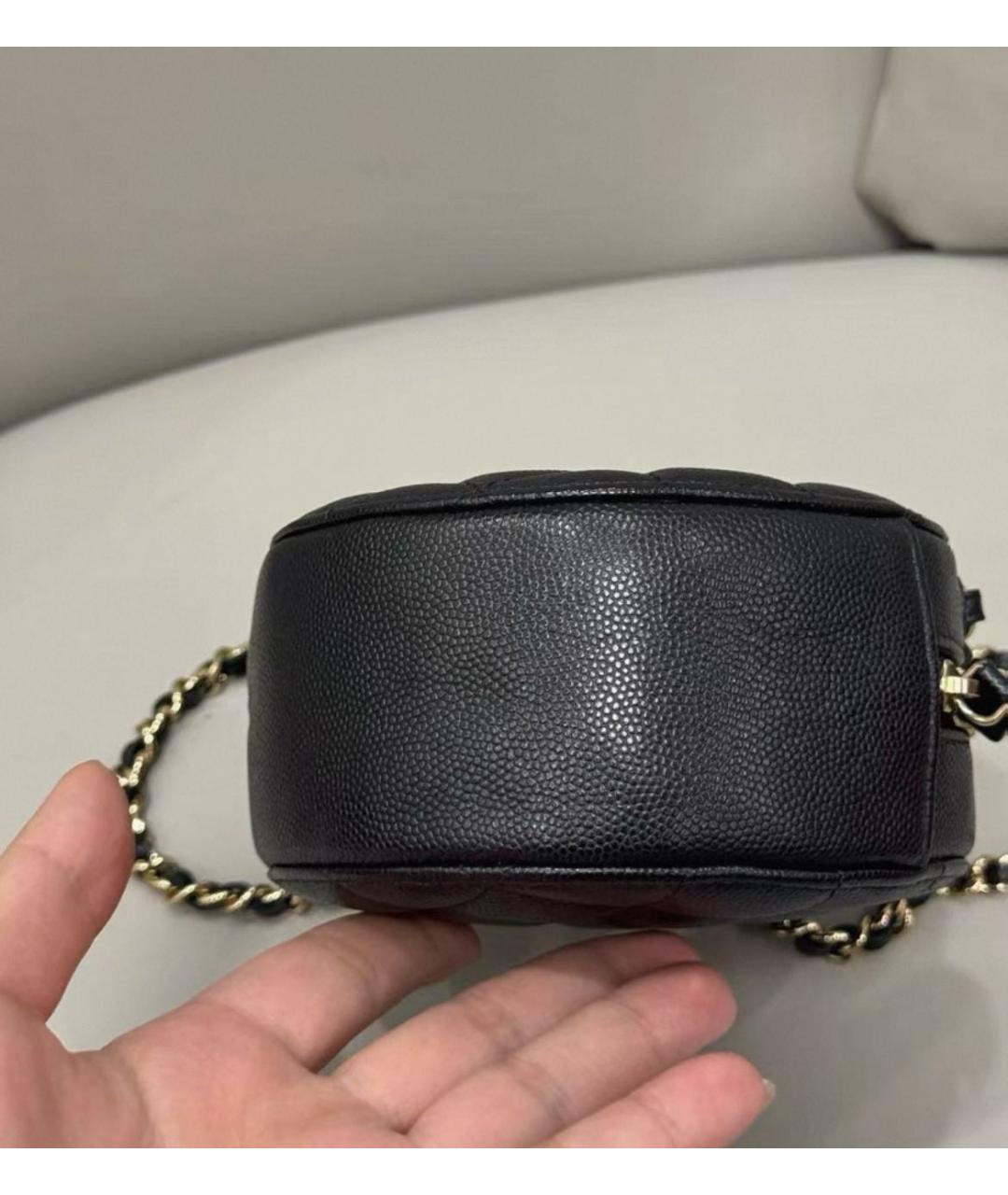CHANEL Черная кожаная сумка через плечо, фото 4